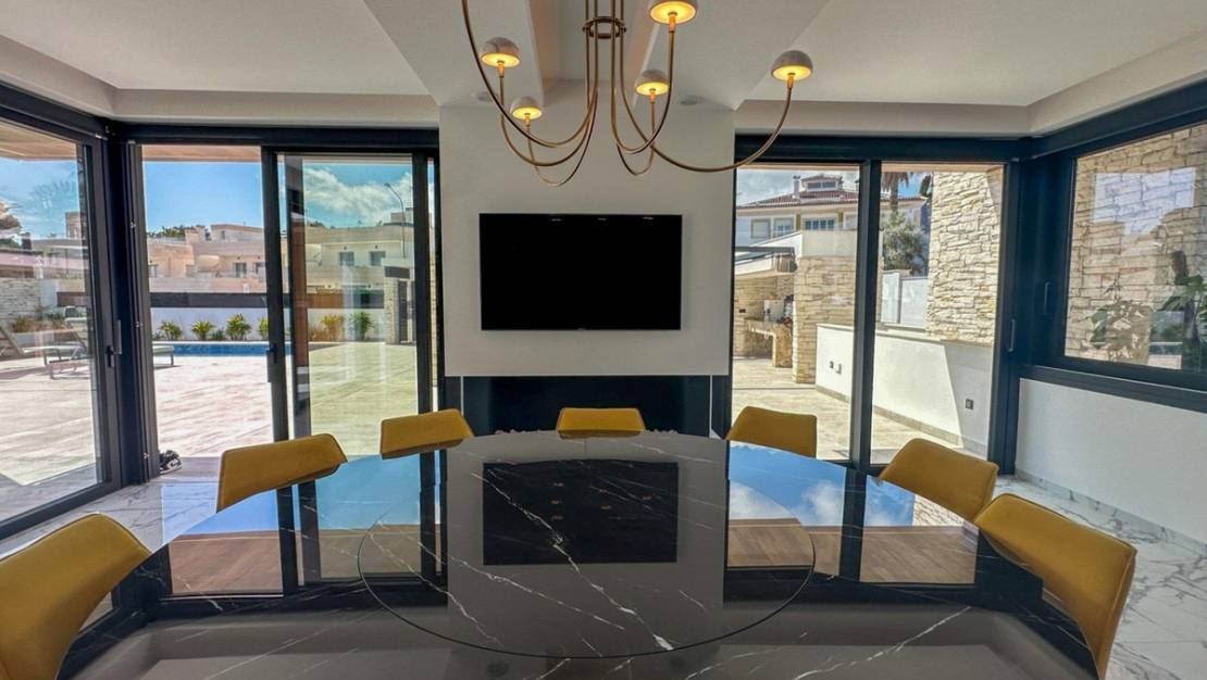 Sale - Villa - Orihuela - Villamartin