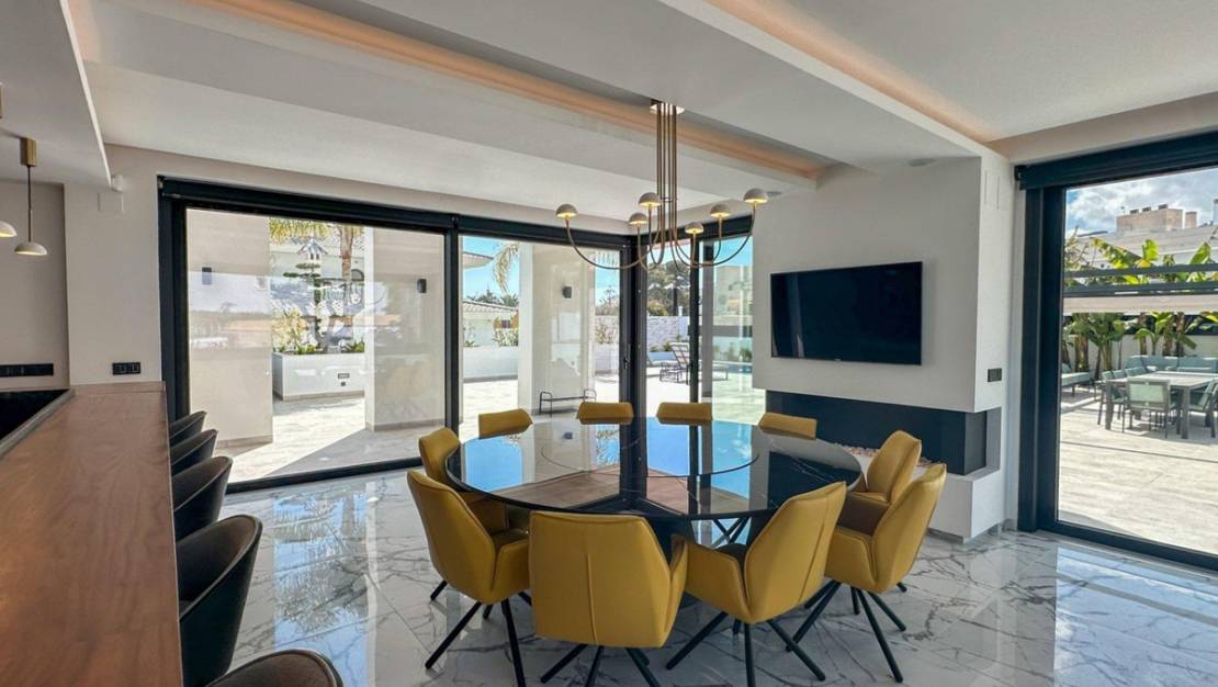 Sale - Villa - Orihuela - Villamartin