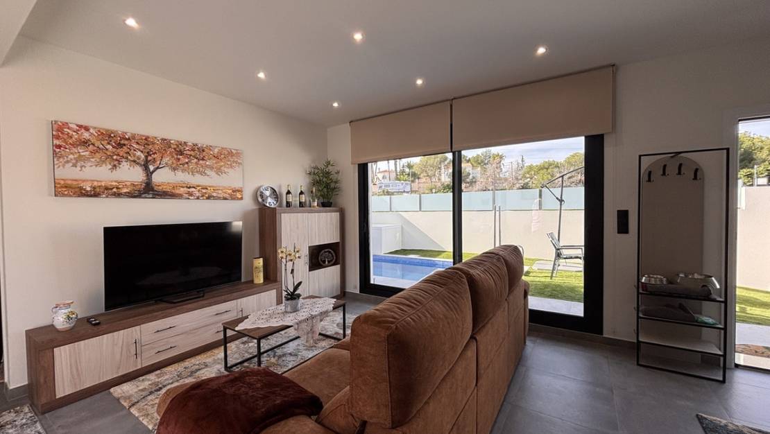 Sale - Villa - Orihuela - Villamartin