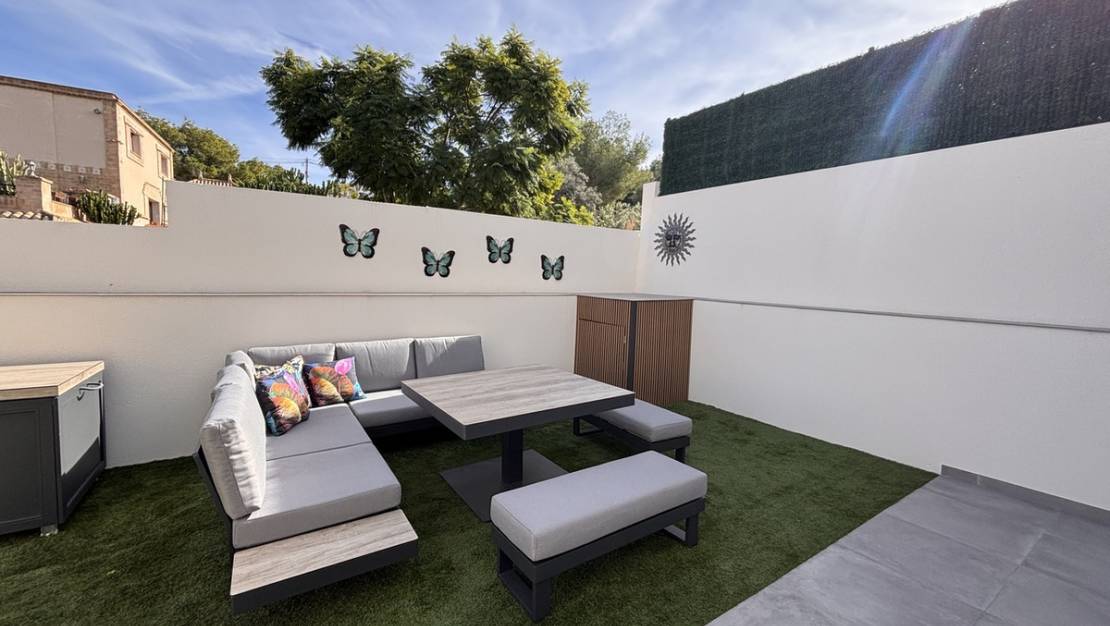 Sale - Villa - Orihuela - Villamartin