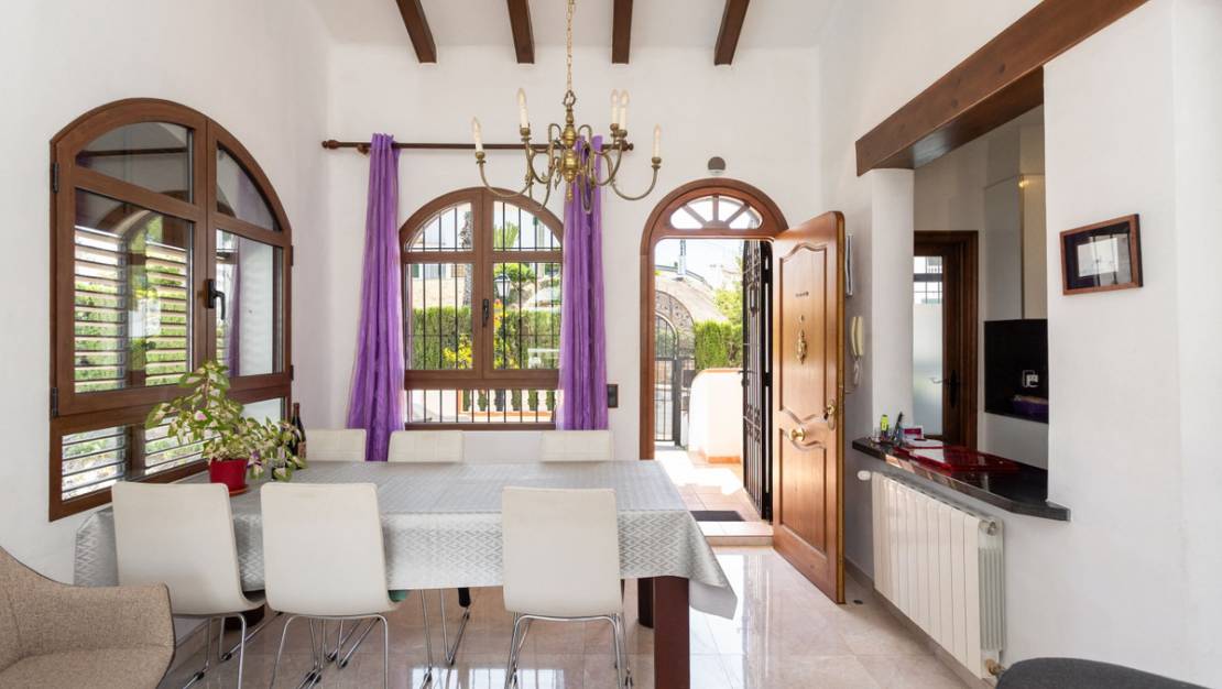 Sale - Villa - Orihuela - Villamartin