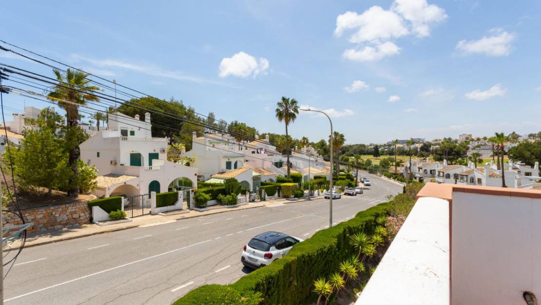 Sale - Villa - Orihuela - Villamartin