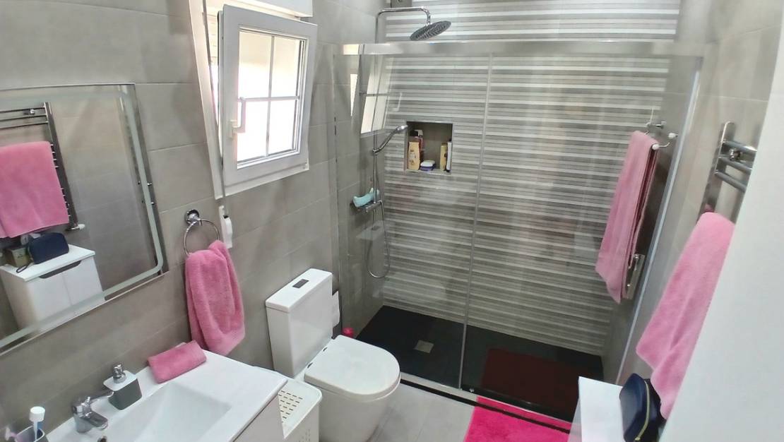 Sale - Villa - Orihuela - Villamartin