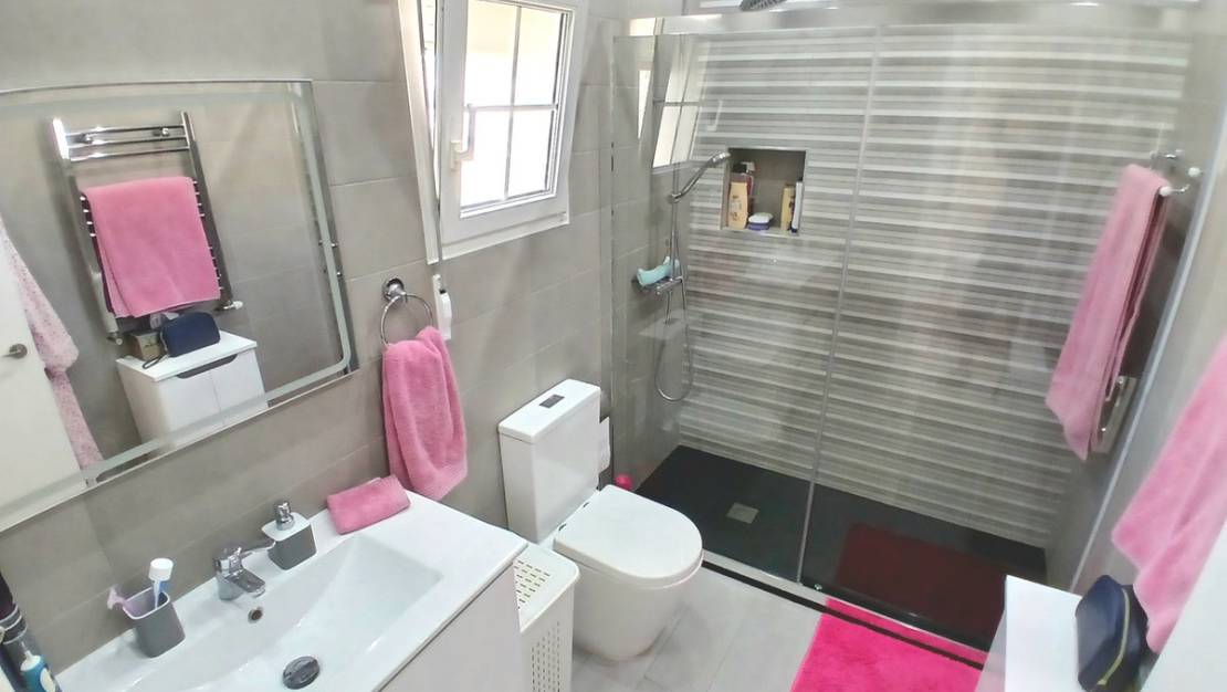 Sale - Villa - Orihuela - Villamartin