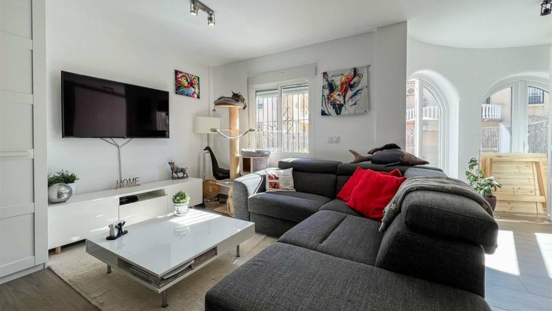 Sale - Villa - Orihuela - Villamartin