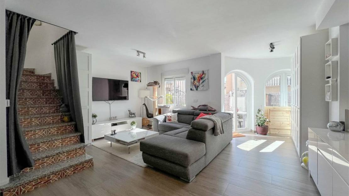 Sale - Villa - Orihuela - Villamartin