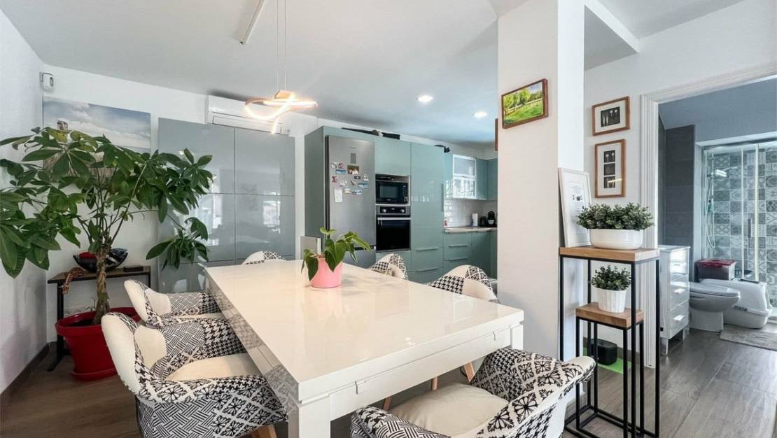 Sale - Villa - Orihuela - Villamartin