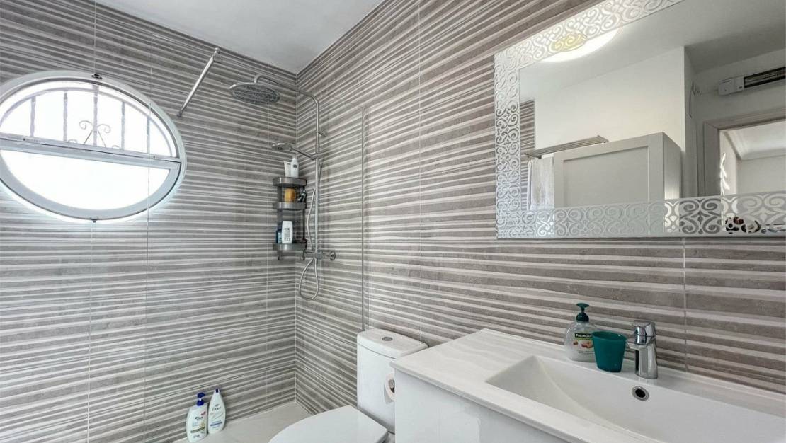 Sale - Villa - Orihuela - Villamartin