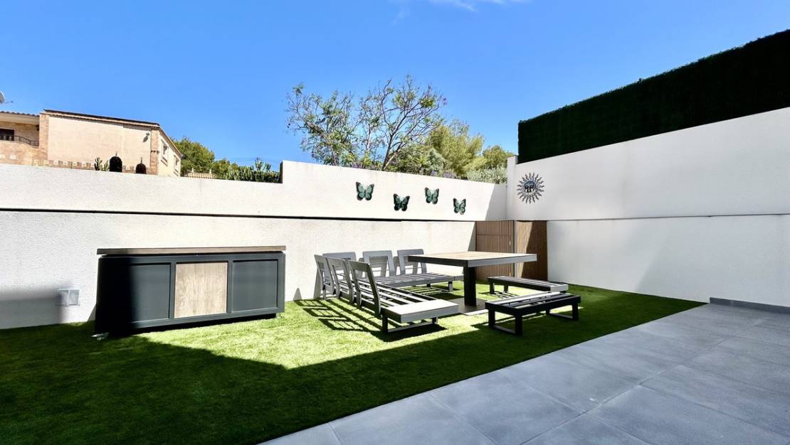 Sale - Villa - Orihuela - Villamartin