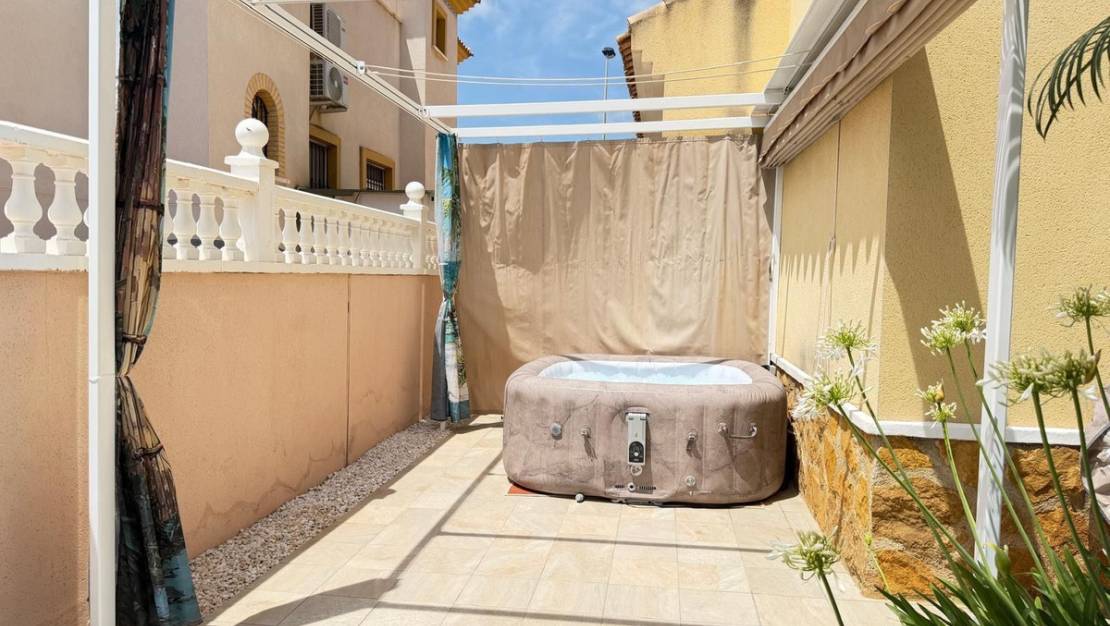 Sale - Villa - Orihuela - Villamartin