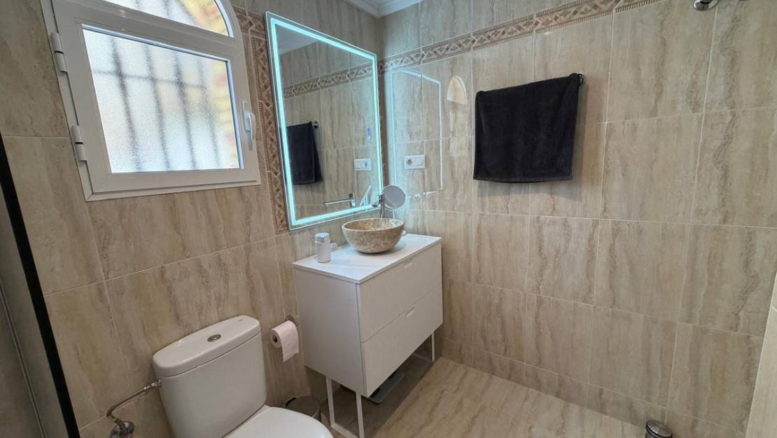 Sale - Villa - Orihuela - Villamartin