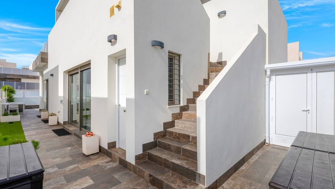 Sale - Villa - Orihuela - Villamartin