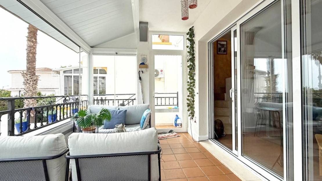 Sale - Villa - Orihuela - Villamartin