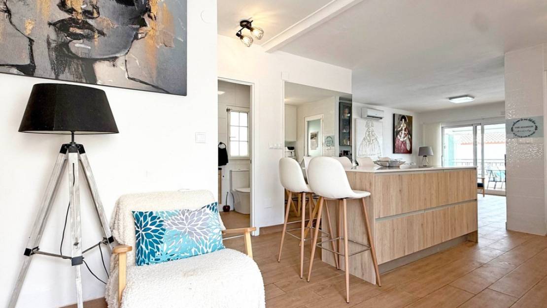 Sale - Villa - Orihuela - Villamartin