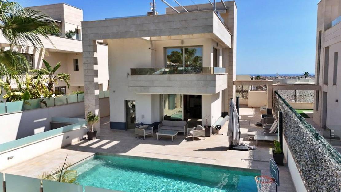 Sale - Villa - Orihuela - Villamartin