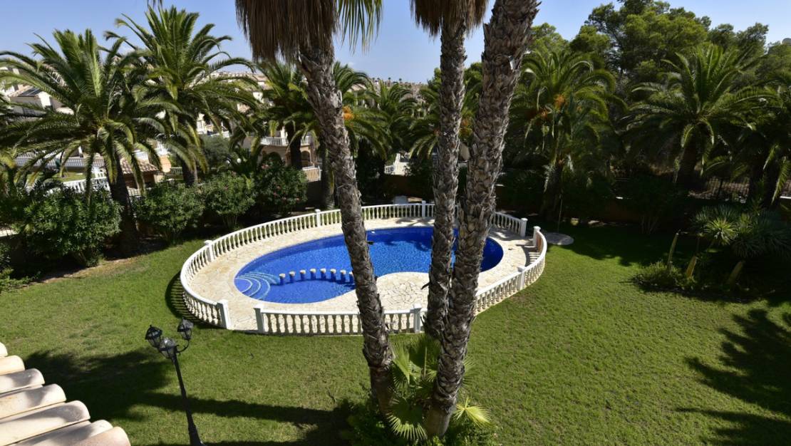Sale - Villa - Orihuela - Villamartin