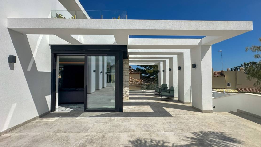 Sale - Villa - Orihuela - Villamartin