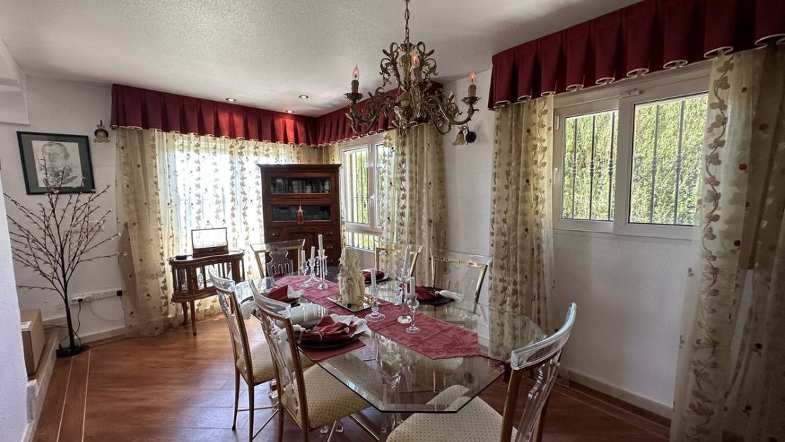 Sale - Villa - Orihuela - Villamartin