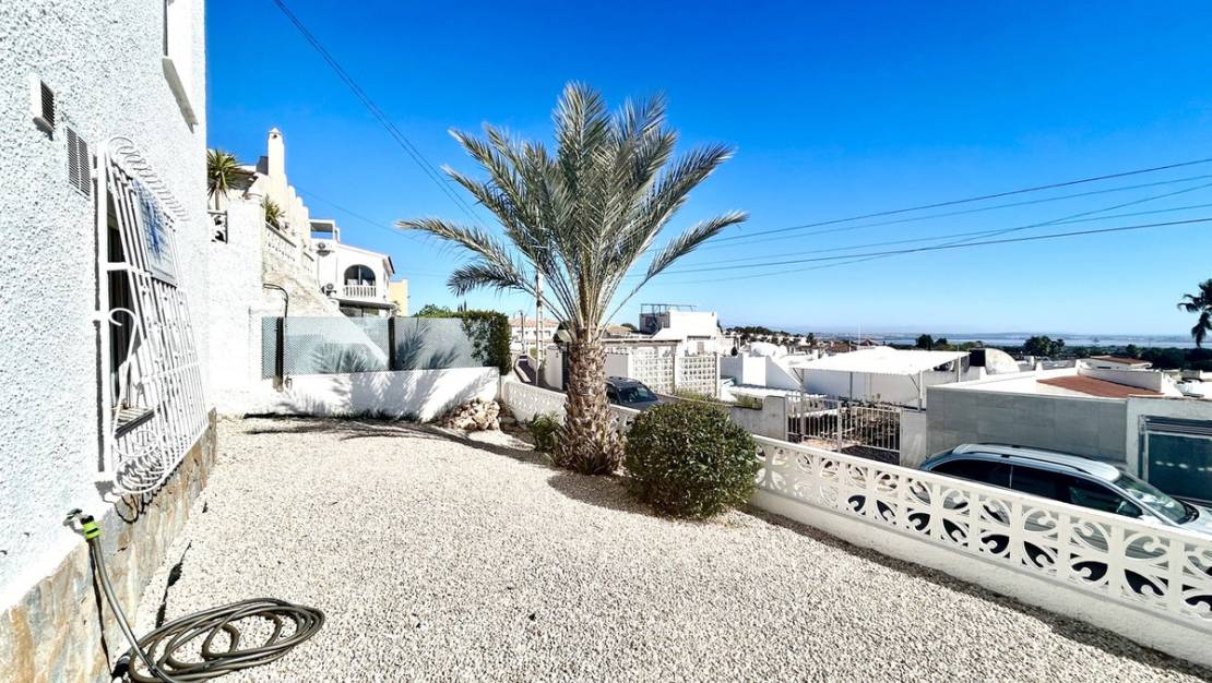 Sale - Villa - Orihuela - Villamartin
