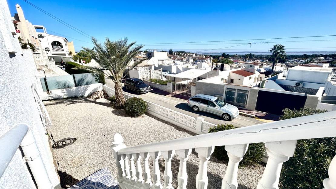 Sale - Villa - Orihuela - Villamartin