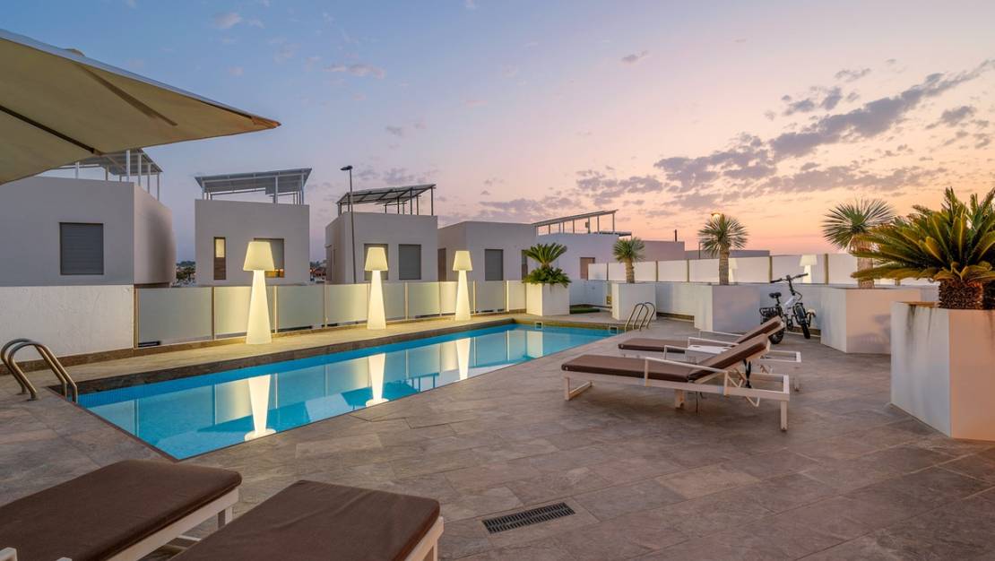 Sale - Villa - Orihuela - Villamartin
