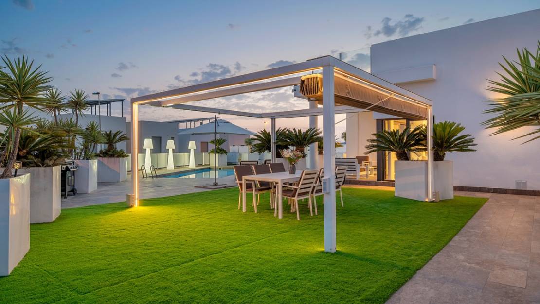 Sale - Villa - Orihuela - Villamartin
