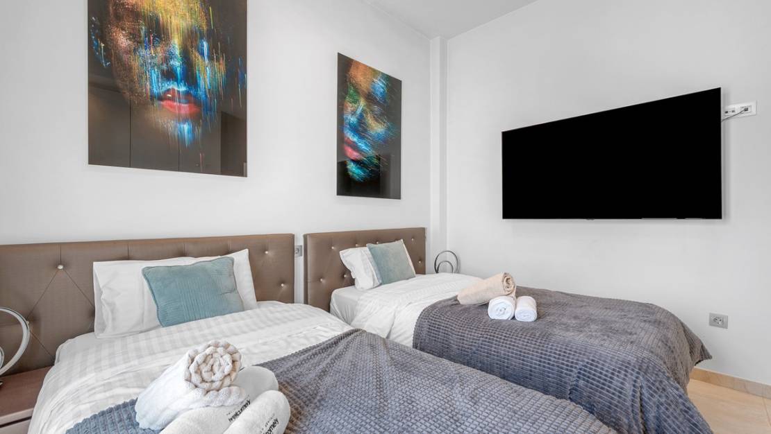 Sale - Villa - Orihuela - Villamartin