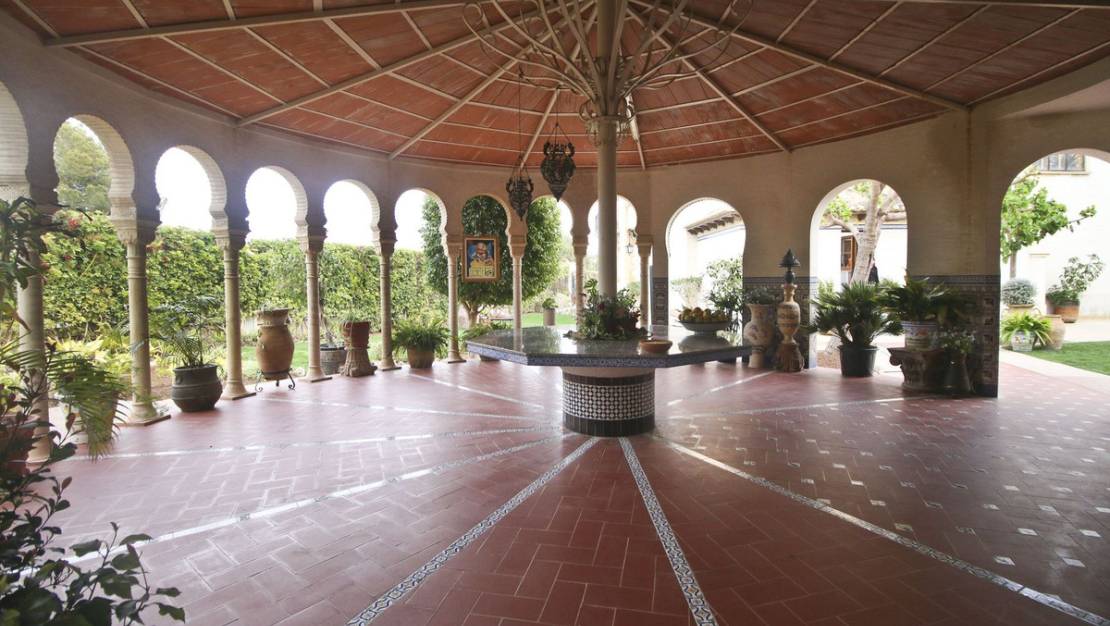 Sale - Villa - Orihuela - Villamartin