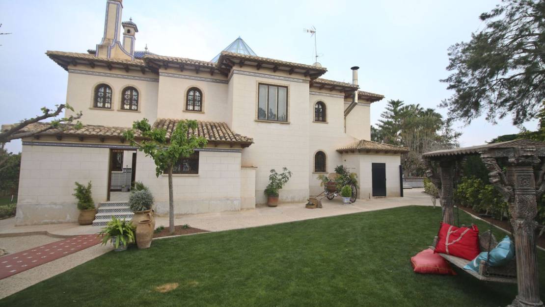 Sale - Villa - Orihuela - Villamartin