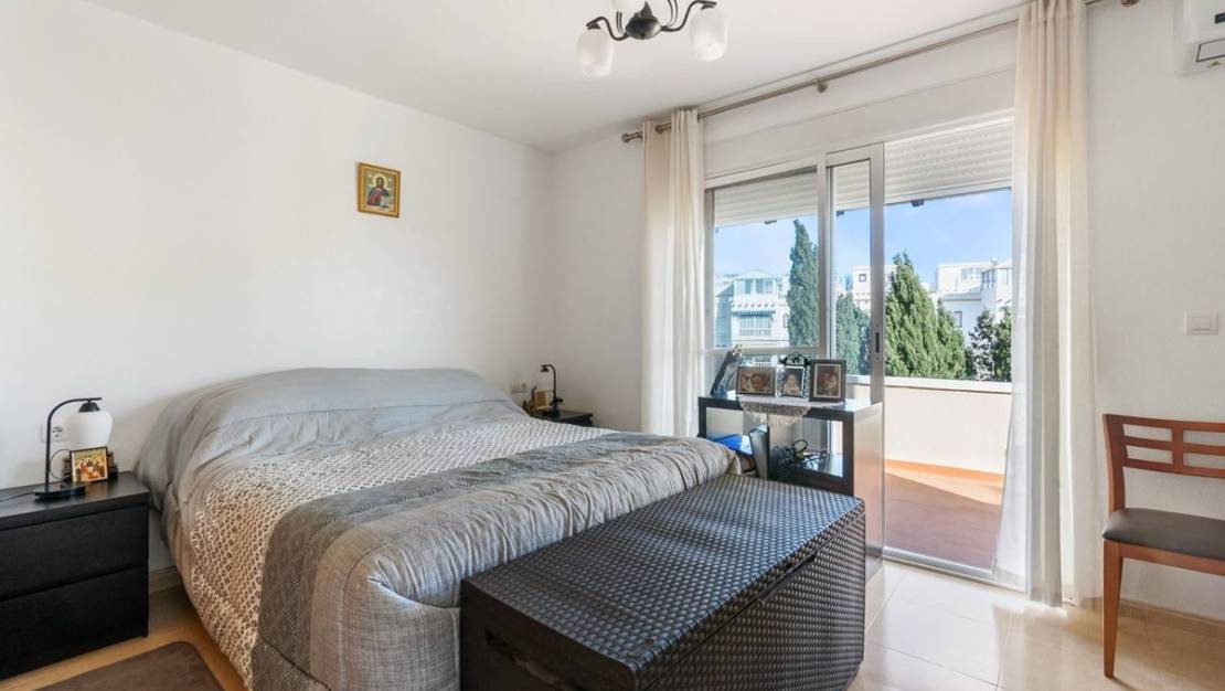 Sale - Villa - Orihuela - Villamartin