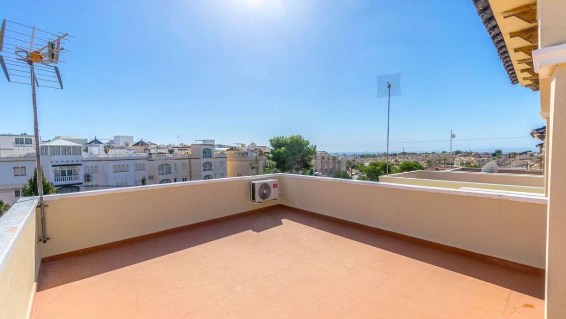 Sale - Villa - Orihuela - Villamartin