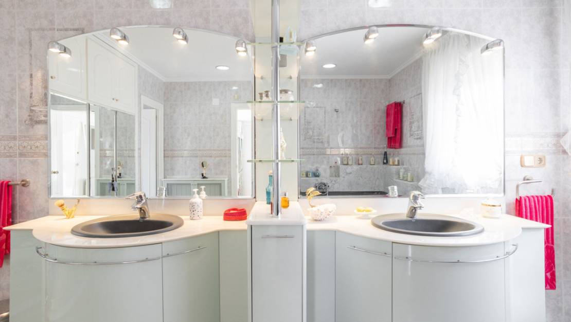 Sale - Villa - Orihuela - Villamartin
