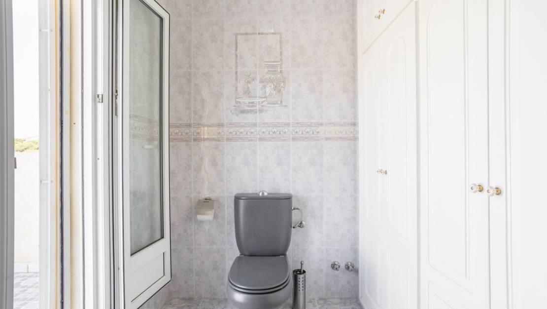 Sale - Villa - Orihuela - Villamartin