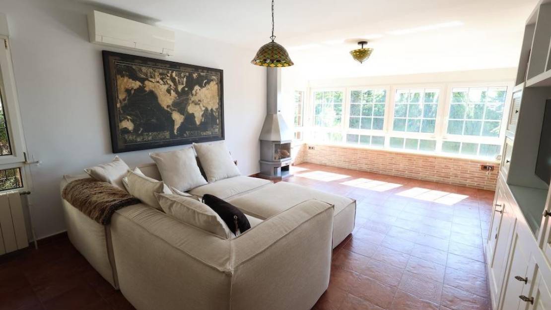 Sale - Villa - Orihuela - Villamartin