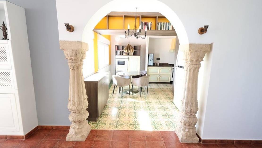 Sale - Villa - Orihuela - Villamartin