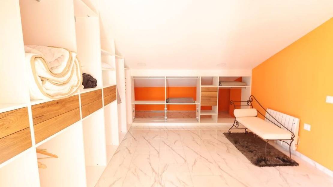 Sale - Villa - Orihuela - Villamartin