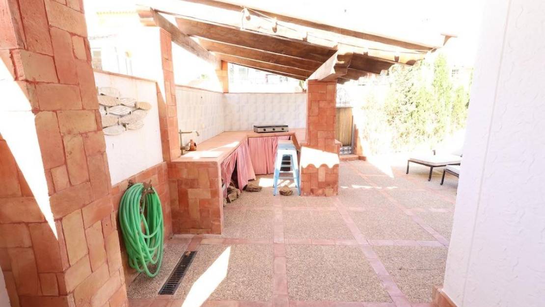 Sale - Villa - Orihuela - Villamartin