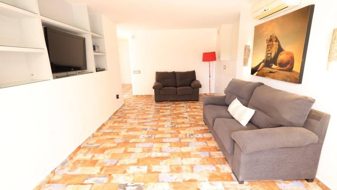 Sale - Villa - Orihuela - Villamartin