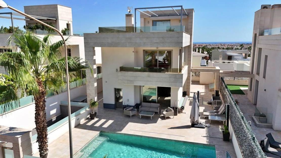Sale - Villa - Orihuela - Villamartin