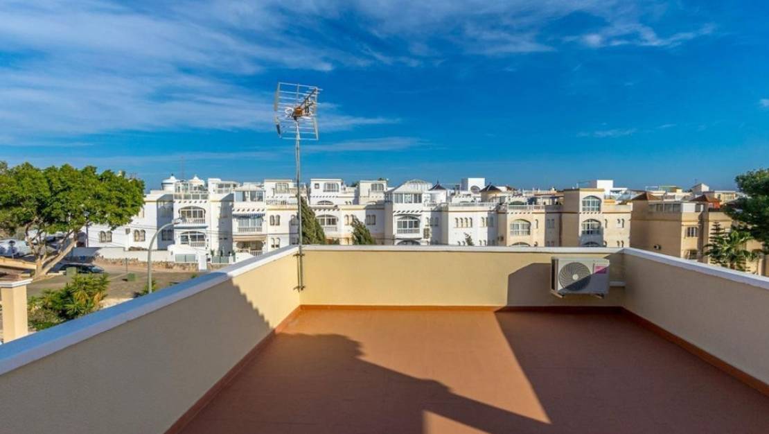 Sale - Villa - Orihuela - Villamartin