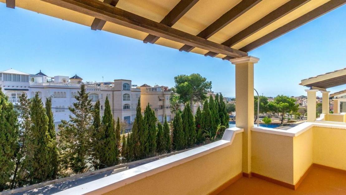 Sale - Villa - Orihuela - Villamartin