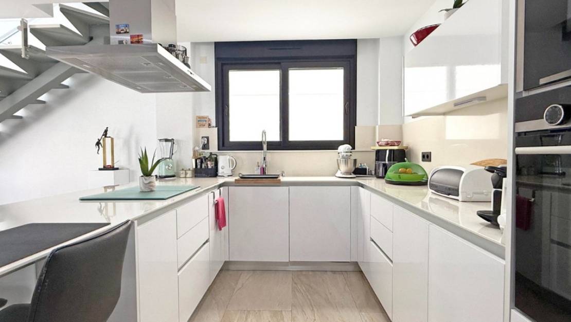 Sale - Villa - Orihuela - Villamartin