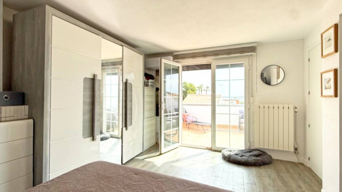 Sale - Villa - Orihuela - Villamartin