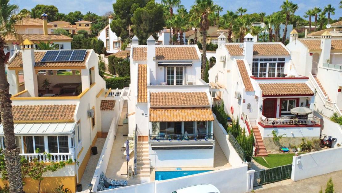 Sale - Villa - Orihuela - Villamartin