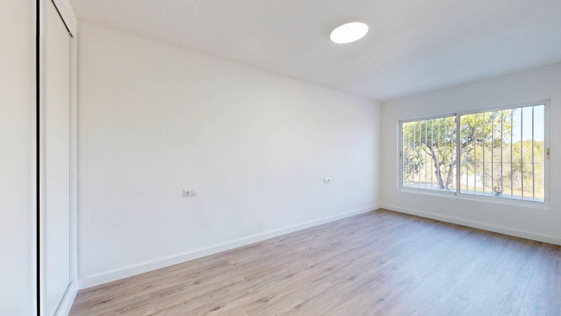 Sale - Villa - Orihuela - Villamartin