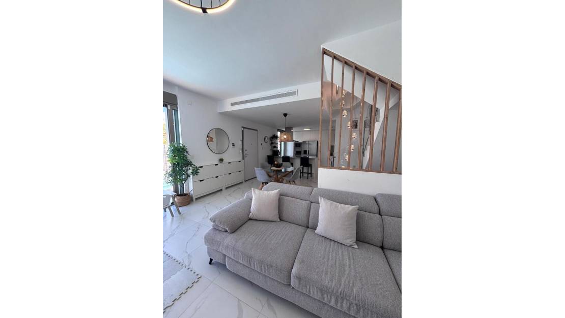 Sale - Villa - Orihuela - Villamartin