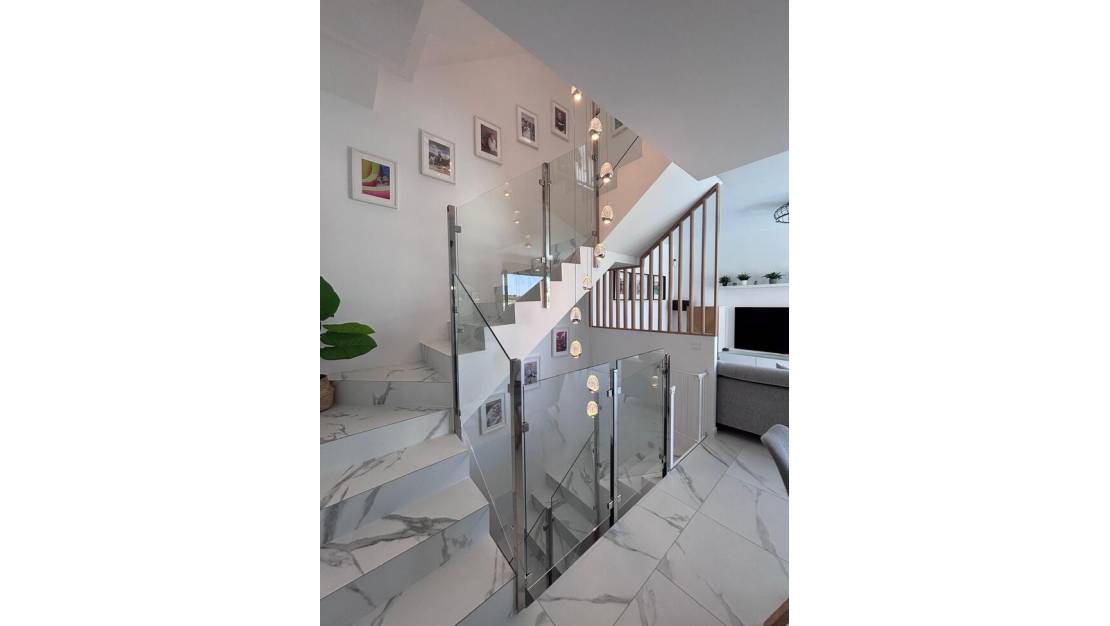Sale - Villa - Orihuela - Villamartin