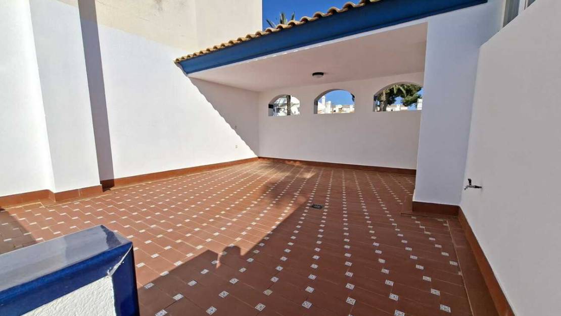 Sale - Villa - Orihuela - Villamartin