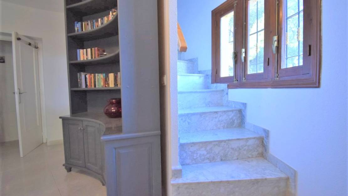 Sale - Villa - Orihuela - Villamartin