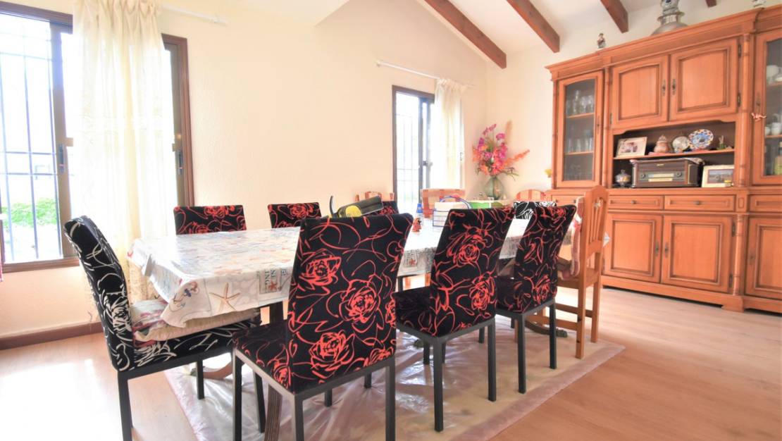 Sale - Villa - Orihuela - Villamartin